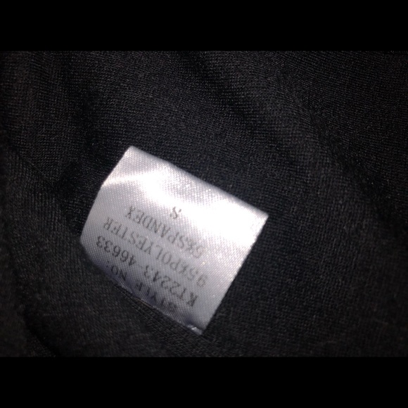 Black structured deep v front crop top with boning - Picture 3 of 5